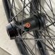Ruedas IKON Carbon 406 Negro-Gris - Box One Stealth ISO 20