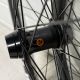 Ruedas IKON Carbon 507 Negro-Blanco - Box One Stealth ISO 20