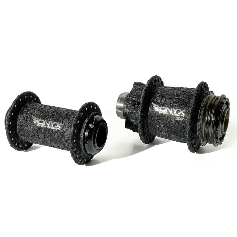 Par de bujes ONYX Solid de 20 mm - ONYX Ultra SS ISO 20 mm 36H Aligator Black
